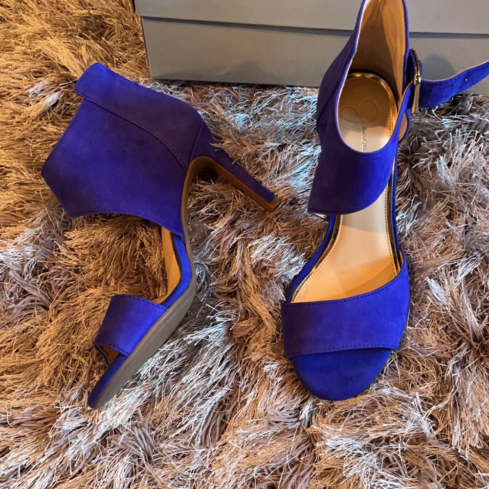 Jessica Simpson heels - Picture 2 of 3